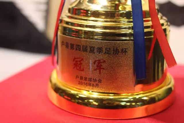 穆里尼奥离去后的本菲卡，欧联杯之路艰辛难行